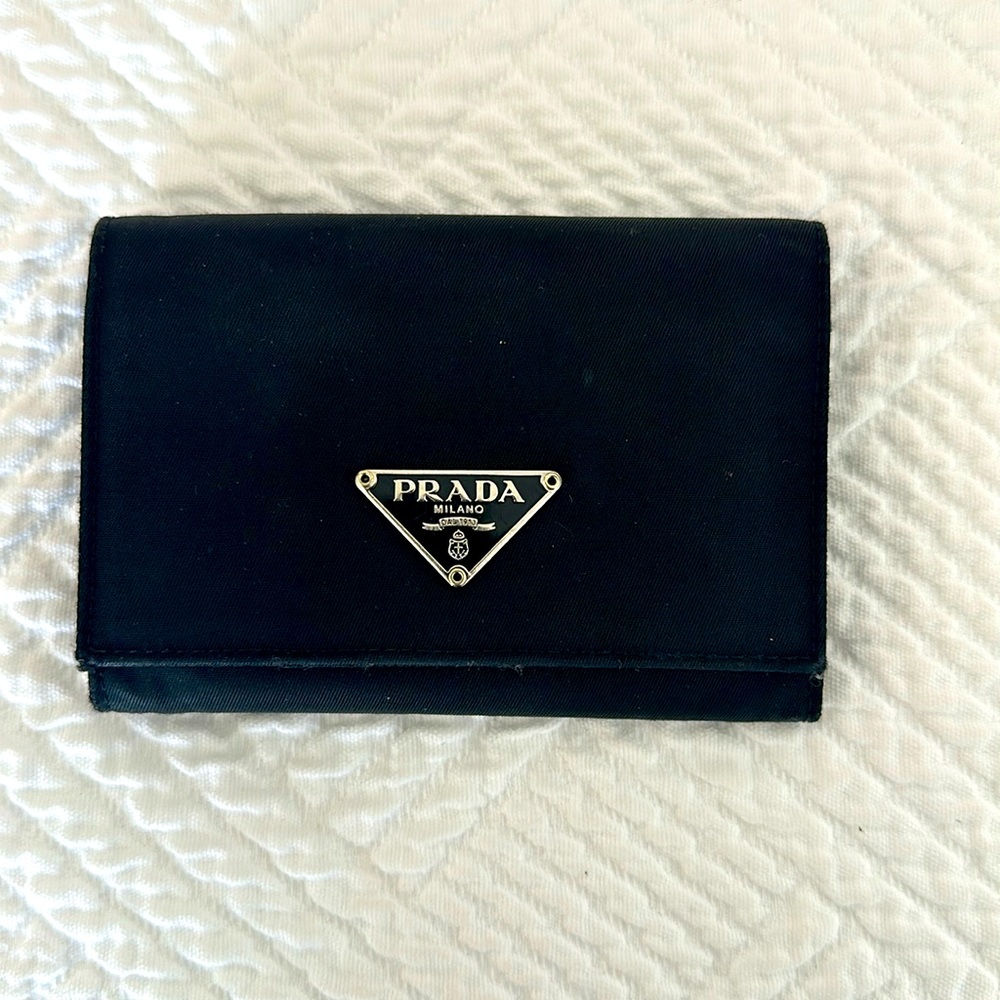 Vintage PRADA small fold and snap wallet. Very good condition. 4.5” W x 3”L